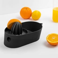 BlimPlus - Zitruspresse OBLÒ -Stadter Speichern 1768 Zitruspresse Oblo 4