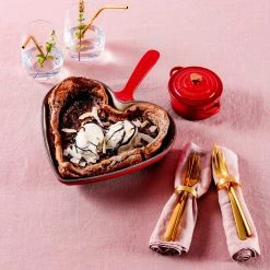 Le Creuset - Mini Cocotte Mit Goldenem Herzknauf -Stadter Speichern 47106 Mini Cocotte 4